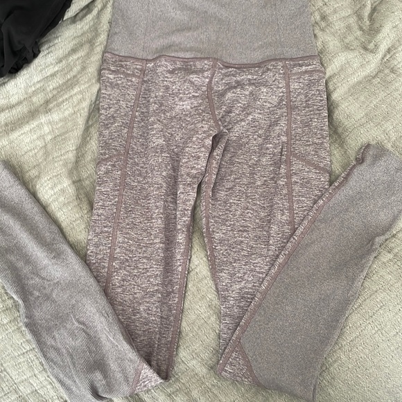 Athleta leggings lavender - Picture 3 of 5